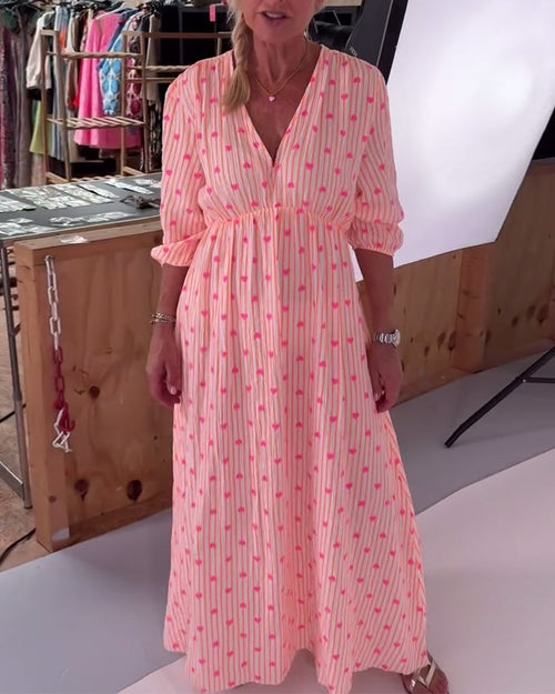 AVA – V-NECK HEART PRINT DRESS