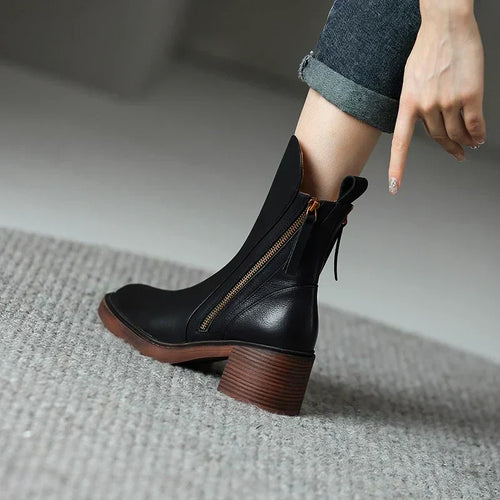 Juliane | Fashionable Ankle Boots