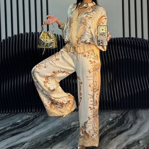 Saori™ Set in Satin Sport Fabric