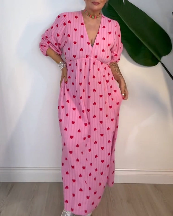 AVA – V-NECK HEART PRINT DRESS