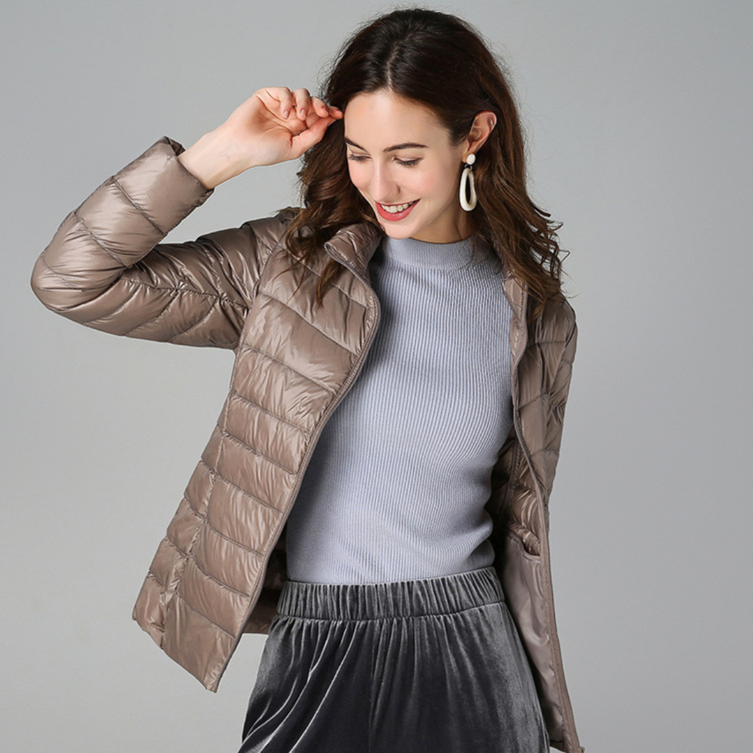 Celeste – Lightweight waterproof pleated jacket