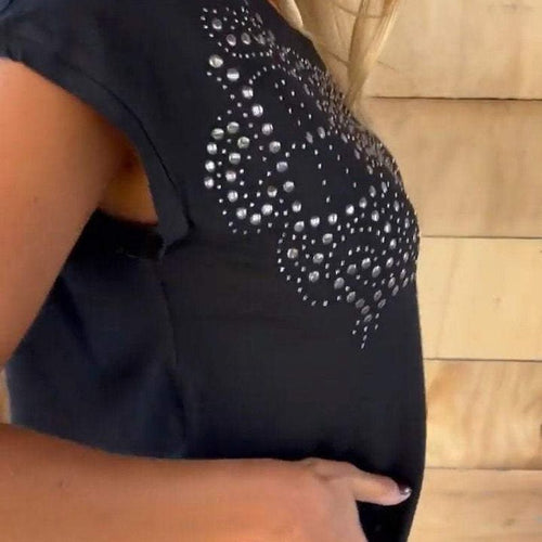 Helena – Chic playful short sleeve T-shirt