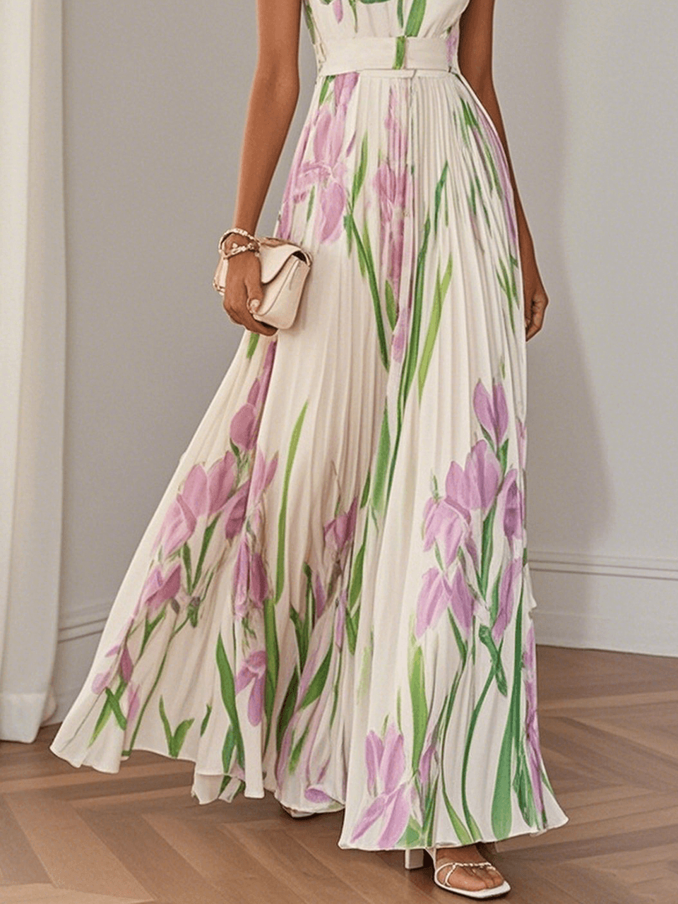 Hinokaia | Luxe pleated floral maxi dress