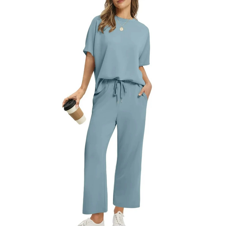 Selena – Effortless style with all-day comfort
