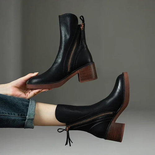 Juliane | Fashionable Ankle Boots