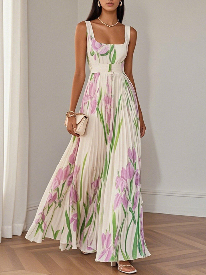 Hinokaia | Luxe pleated floral maxi dress