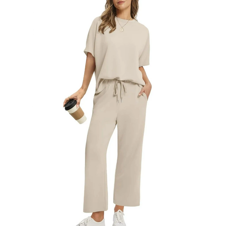 Selena – Effortless style with all-day comfort