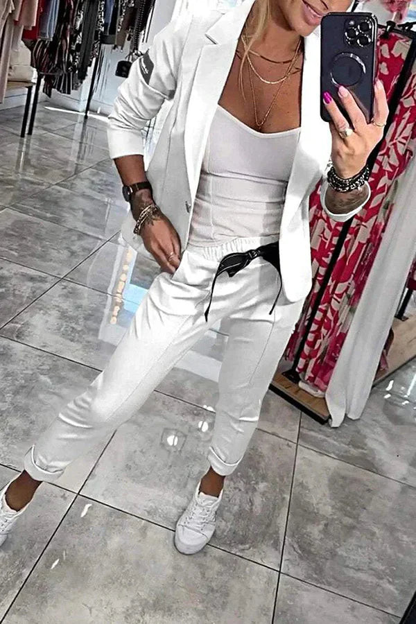 Ksenia | Tailored set with a soft blazer and relaxed joggers