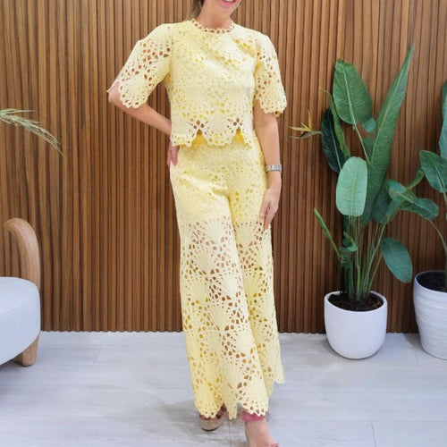 Lucille – Elegant, modern lace two-piece set