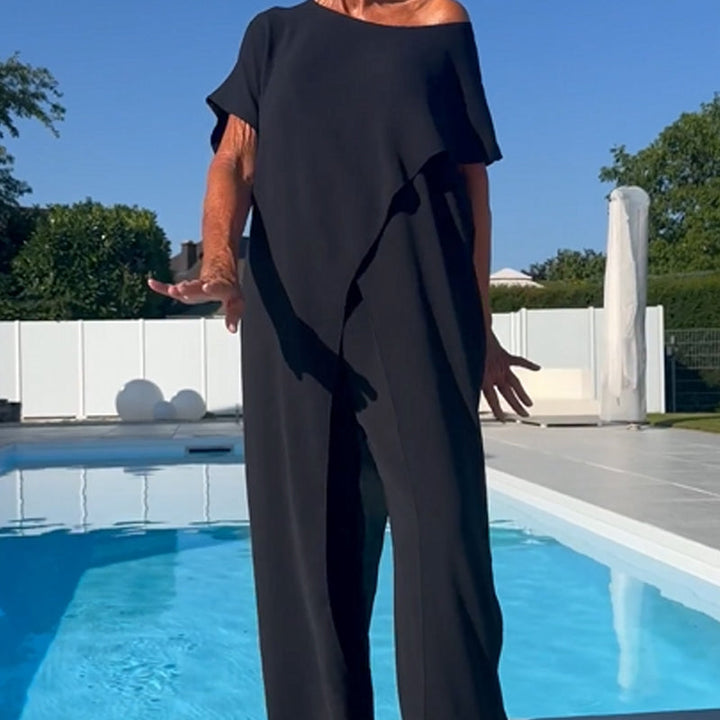 Clarisse – Chic flowing off-shoulder top and trousers set