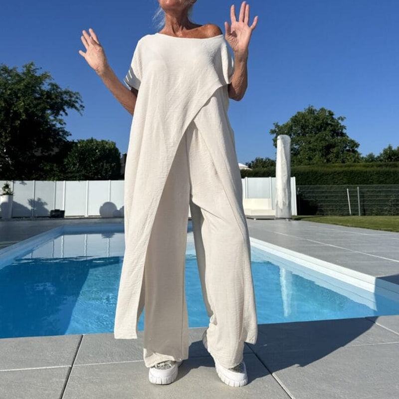Clarisse – Chic flowing off-shoulder top and trousers set